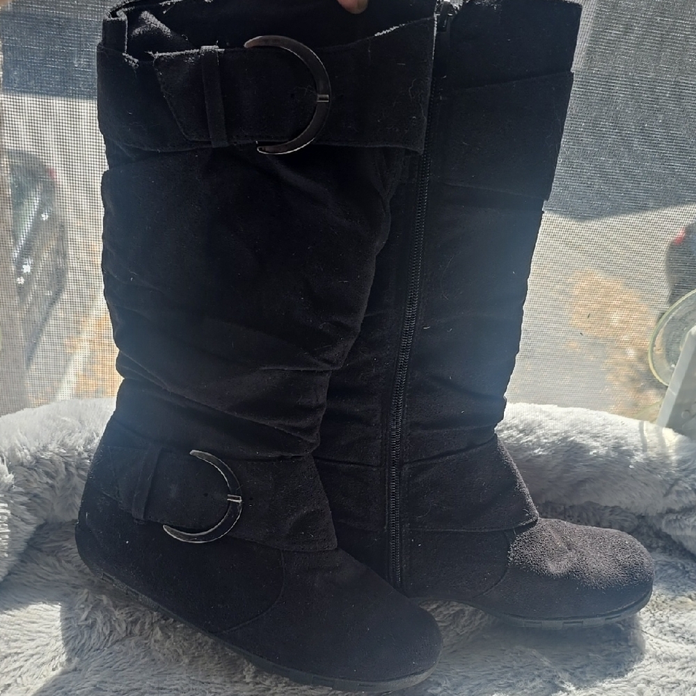 Black Slouch Boots with Suede Texture